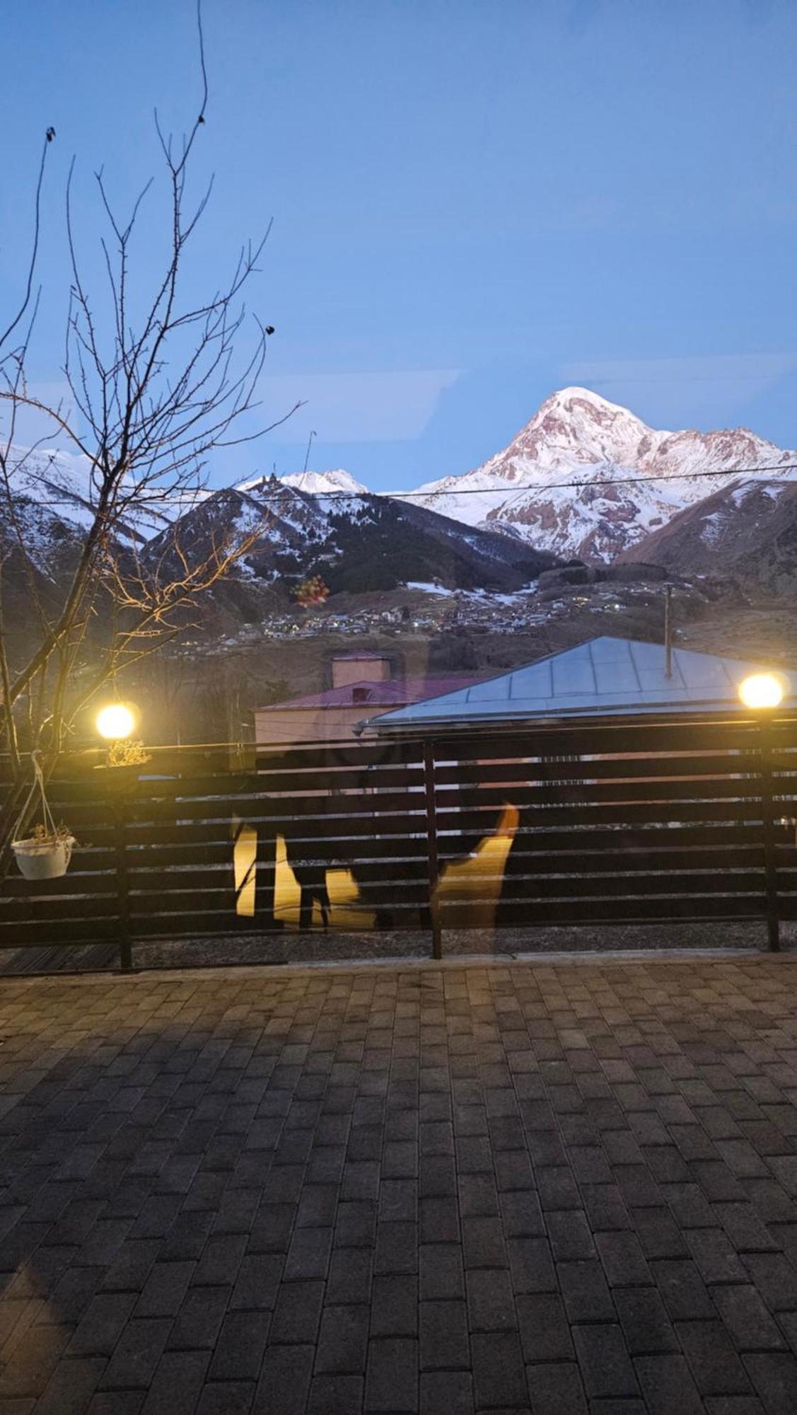 Best View Kazbegi Luaran gambar