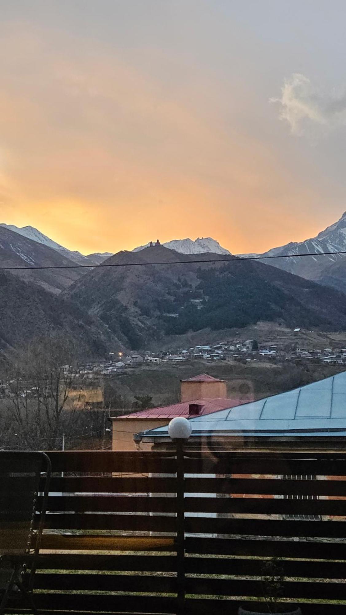 Best View Kazbegi Luaran gambar