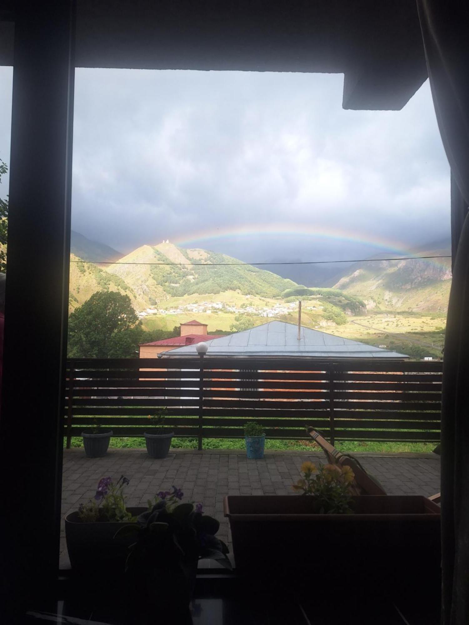 Best View Kazbegi Luaran gambar